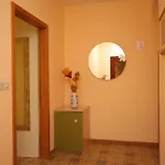 With A Parking Space - 7060 Umag