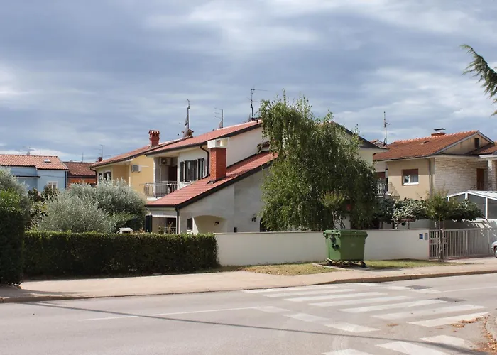 With A Parking Space - 7060 * Umag